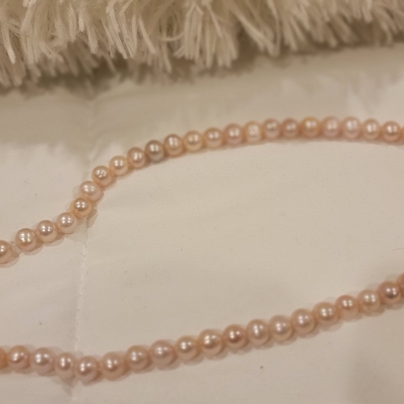 Pearls - Picture 2 of 3